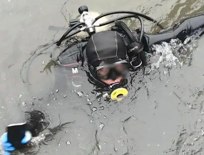浙江潜水打捞电话